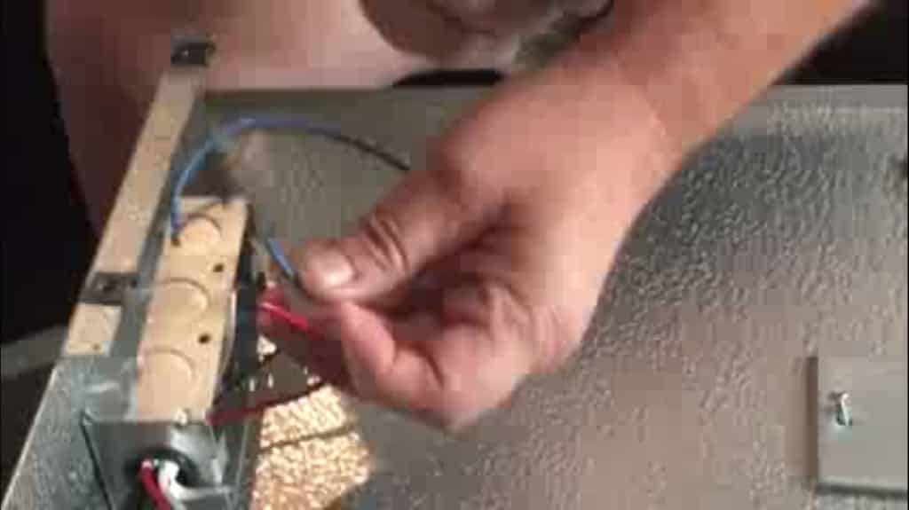 Wiring of the LPQ Series of Wine Cellar Cooling Units 